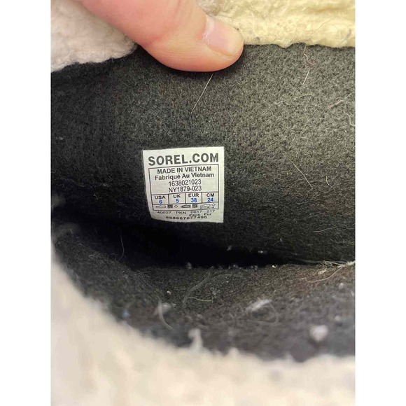 Shoe Size 6 Sorel Gray Snow Boots - Picture 4 of 4